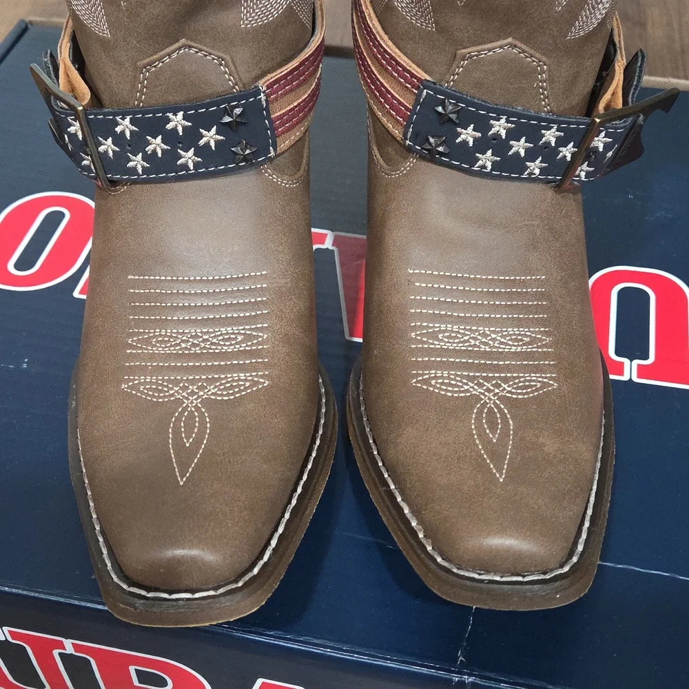 Durango Women's Tan Western Heeled Boots - Picture 6 of 12